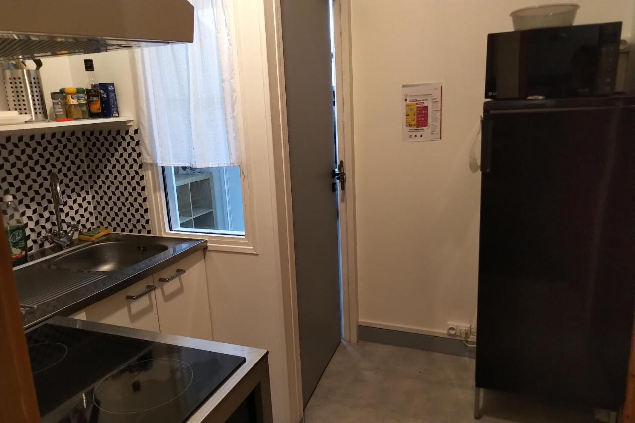 Espace Beleverte Bussiere 1 Tamaris Appartement Meuble De 2 Chambres Oullins Buitenkant foto