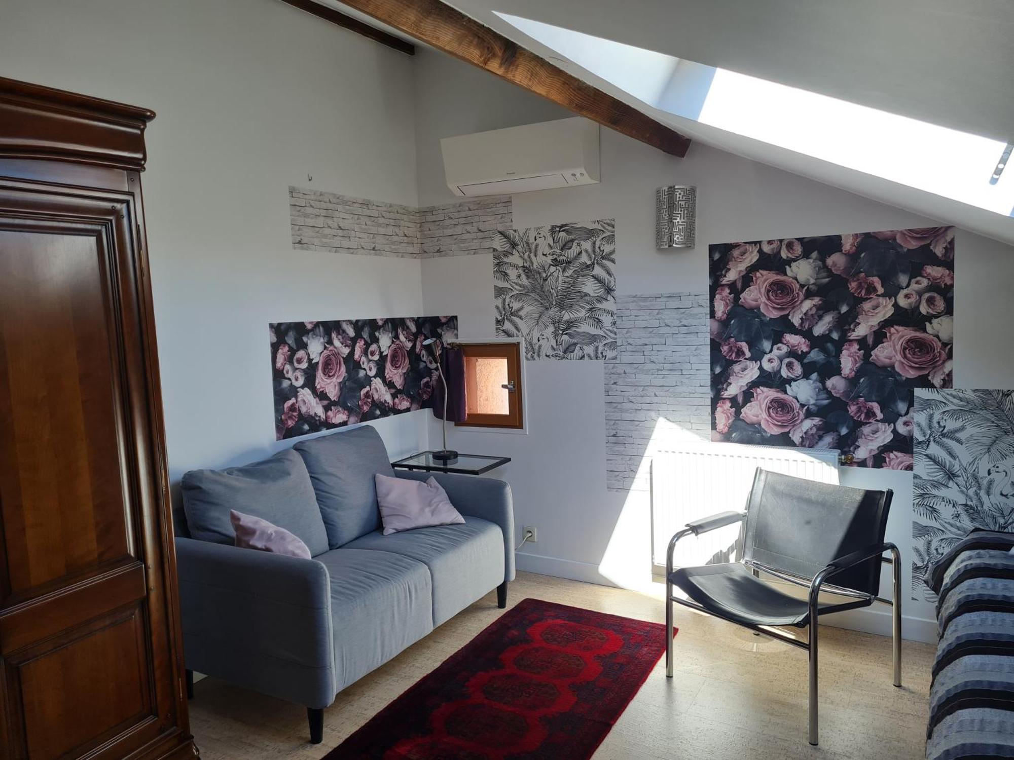 Espace Beleverte Bussiere 1 Tamaris Appartement Meuble De 2 Chambres Oullins Buitenkant foto